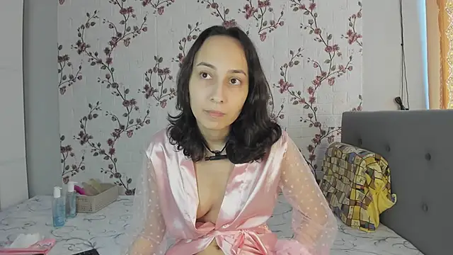 Alisagold90 online show from 02.18.25