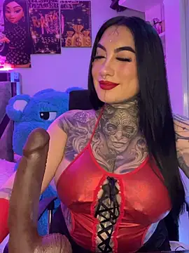 Snapshot of CloeeBeckam chatting on 02.15.26 CloeeBeckam online show from 02.15.26