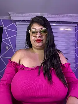 MiiaaJoness online show from 02.12.26