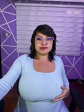MiiaaJoness online show from 07.07.26