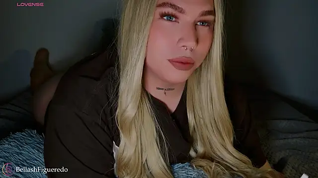 IsabellaFigueredo   online show from 12.04.25