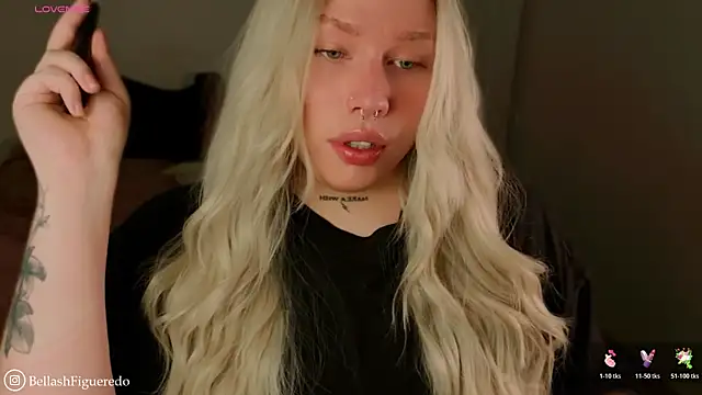Snapshot of IsabellaFigueredo__ chatting on 03.27.26 IsabellaFigueredo online show from 03.27.26