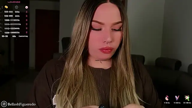 Snapshot of IsabellaFigueredo__ chatting on 04.07.26 IsabellaFigueredo online show from 04.07.26