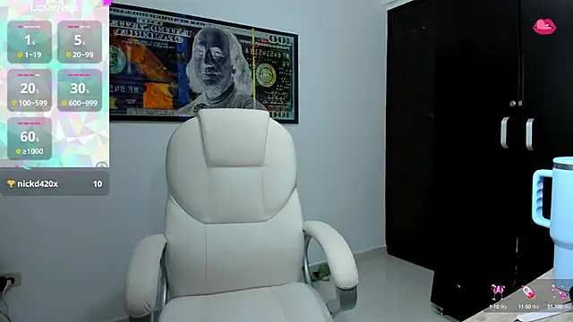 Snapshot of CelesteBrucee chatting on 12.20.24 CelesteBrucee online show from 12.20.24