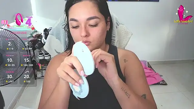 Snapshot of CelesteBrucee chatting on 09.19.25 CelesteBrucee online show from 09.19.25