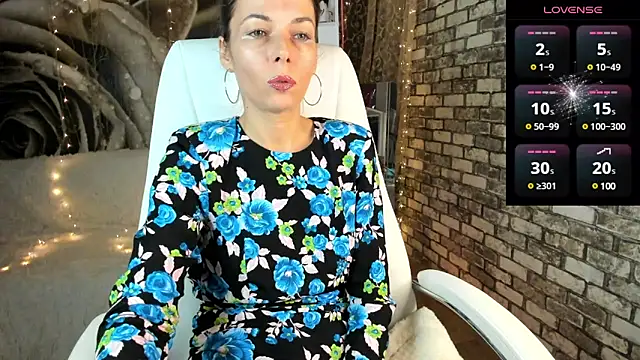 Eva Melow online show from 12.04.24