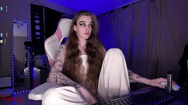 wet dream  online show from 10.04.25