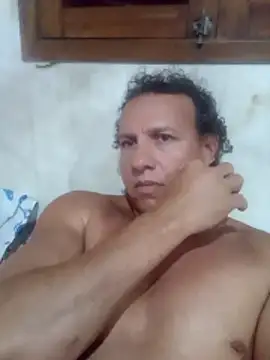 Snapshot of will1980 chatting on 12.22.25 will1980 online show from 12.22.25