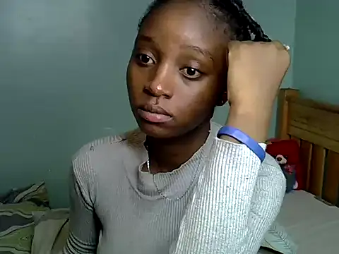 Snapshot of Enkarxx chatting on 01.28.25 Enkarxx online show from 01.28.25