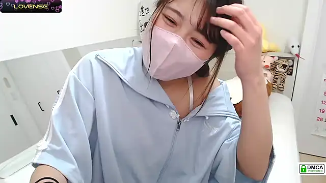 SUZU  online show from 01.18.25