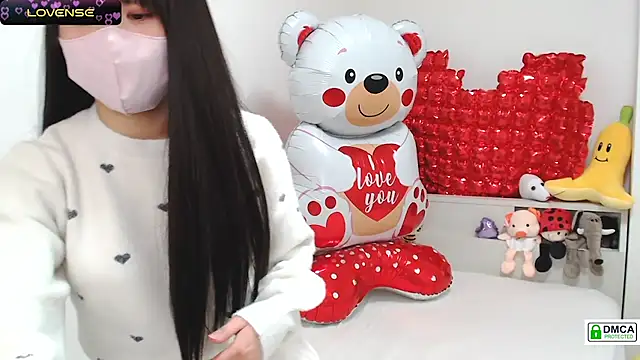 SUZU  online show from 02.14.25