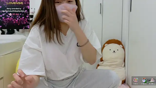 SUZU  online show from 02.24.25