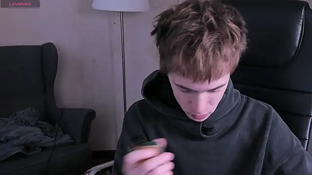 Snapshot of _tokyo_ghoul chatting on 12.04.24  tokyo ghoul online show from 12.04.24