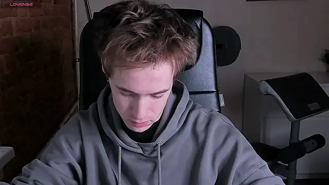 Snapshot of _tokyo_ghoul chatting on 12.07.24  tokyo ghoul online show from 12.07.24