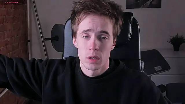 Snapshot of _tokyo_ghoul chatting on 12.08.24  tokyo ghoul online show from 12.08.24