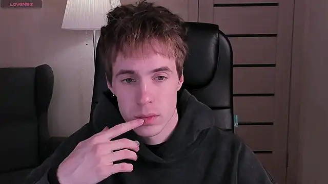 Snapshot of _tokyo_ghoul chatting on 12.13.24  tokyo ghoul online show from 12.13.24