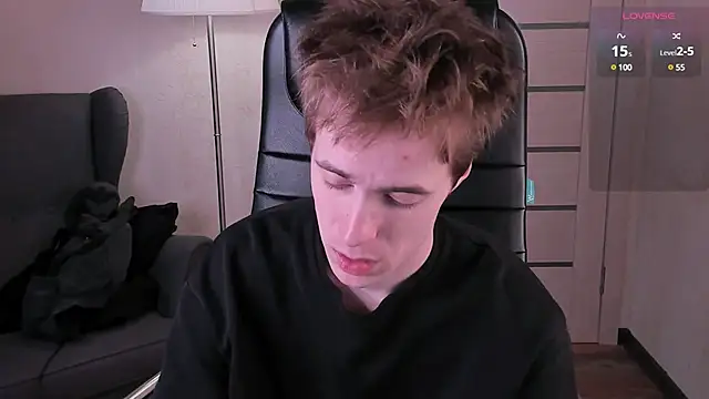 Snapshot of _tokyo_ghoul chatting on 12.13.24  tokyo ghoul online show from 12.13.24