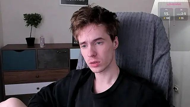 Snapshot of _tokyo_ghoul chatting on 01.16.25  tokyo ghoul online show from 01.16.25