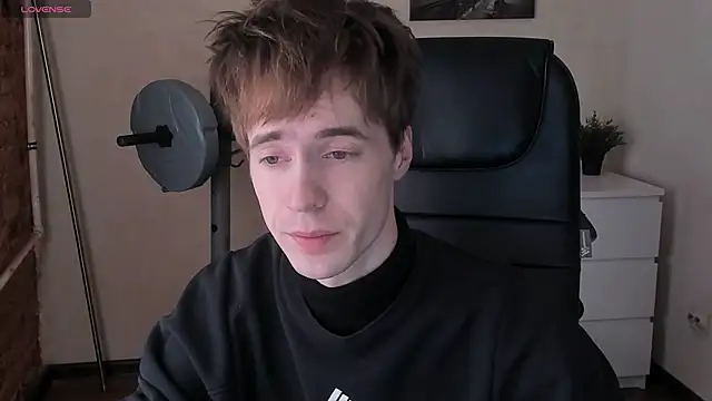 Snapshot of _tokyo_ghoul chatting on 02.01.25  tokyo ghoul online show from 02.01.25