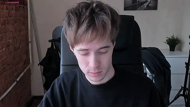 Snapshot of _tokyo_ghoul chatting on 02.06.25  tokyo ghoul online show from 02.06.25