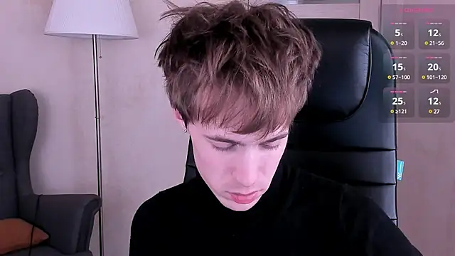 Snapshot of _tokyo_ghoul chatting on 02.08.25  tokyo ghoul online show from 02.08.25