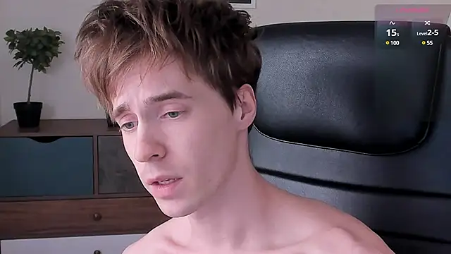 Snapshot of _tokyo_ghoul chatting on 02.15.25  tokyo ghoul online show from 02.15.25