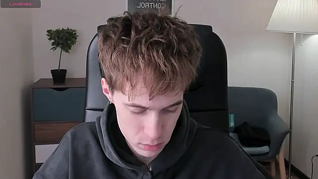 Snapshot of _tokyo_ghoul chatting on 03.08.25  tokyo ghoul online show from 03.08.25