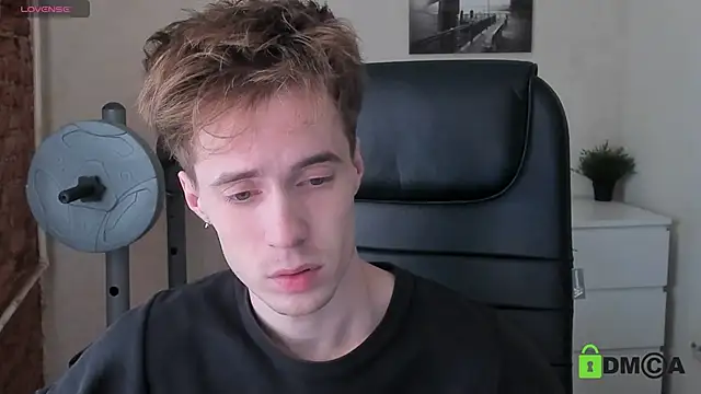 Snapshot of _tokyo_ghoul chatting on 09.13.25  tokyo ghoul online show from 09.13.25