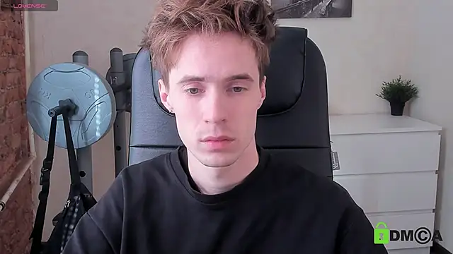 Snapshot of _tokyo_ghoul chatting on 09.27.25  tokyo ghoul online show from 09.27.25