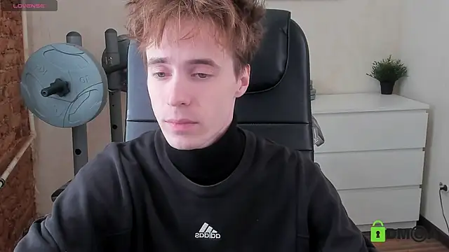 Snapshot of _tokyo_ghoul chatting on 10.18.25  tokyo ghoul online show from 10.18.25