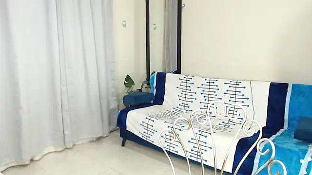 AmbarSofhia online show from 02.06.25