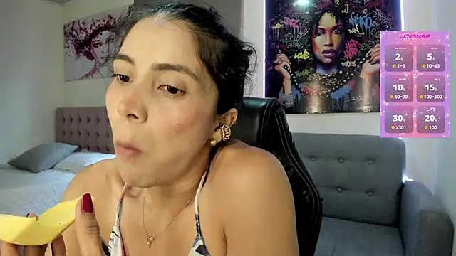 andykiuty online show from 11.24.25