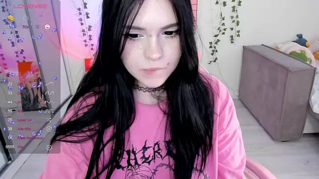 SelenaCute online show from 02.27.25