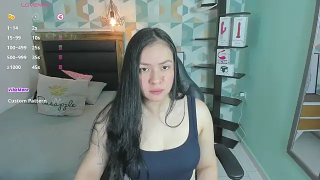 megancero online show from 04.06.26