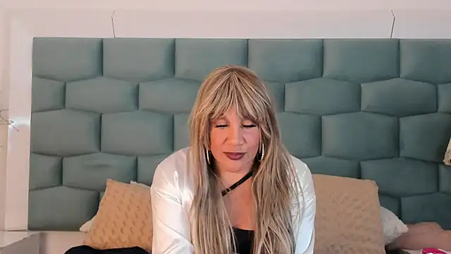MiaMancini online show from 05.19.26
