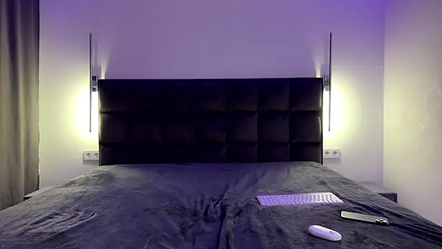 NotElis online show from 11.10.25