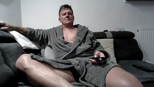 Snapshot of jaaako970 chatting on 09.15.25 jaaako970 online show from 09.15.25