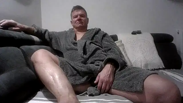 Snapshot of jaaako970 chatting on 10.22.25 jaaako970 online show from 10.22.25