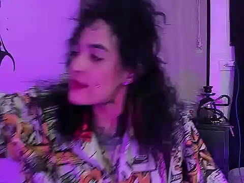 sarah benjjaminn online show from 06.04.26