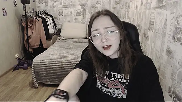 AmeliaKamishiro online show from 12.05.24