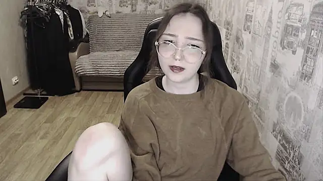 AmeliaKamishiro online show from 01.28.25