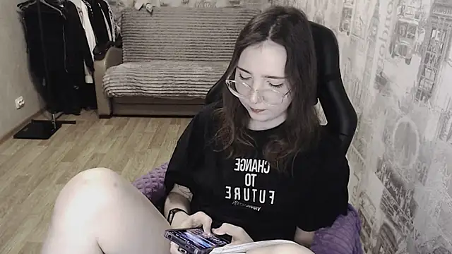 AmeliaKamishiro online show from 02.11.25