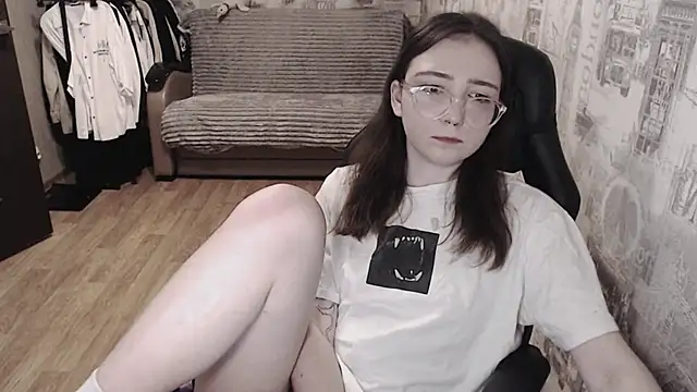 AmeliaKamishiro online show from 03.13.25