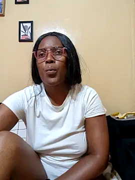 Malaika Nkosi online show from 09.25.25