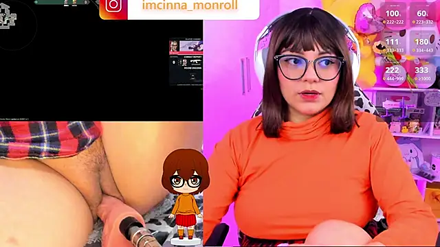 Snapshot of cinna_monroll chatting on 12.29.24 cinna monroll online show from 12.29.24