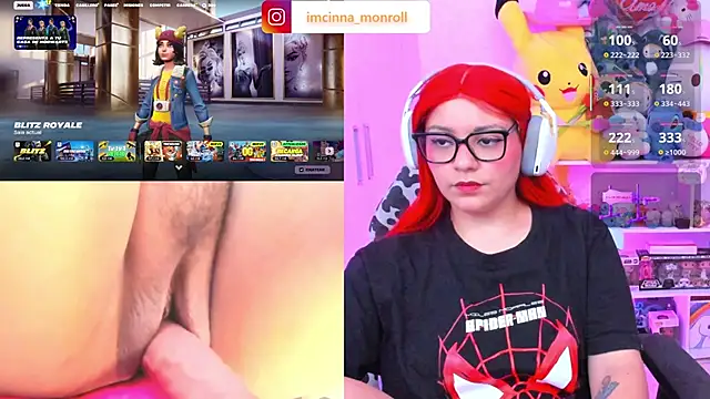 Snapshot of cinna_monroll chatting on 12.19.25 cinna monroll online show from 12.19.25