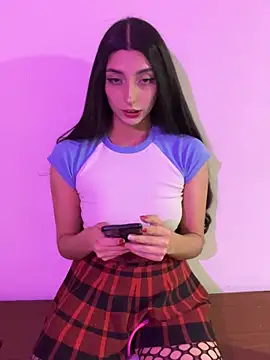 Snapshot of Felicia_smok3 chatting on 01.04.25 Felicia smok3 online show from 01.04.25