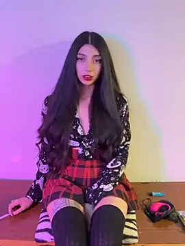 Snapshot of Felicia_smok3 chatting on 10.15.25 Felicia smok3 online show from 10.15.25