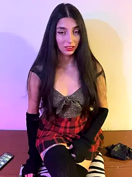 Snapshot of Felicia_smok3 chatting on 11.26.25 Felicia smok3 online show from 11.26.25