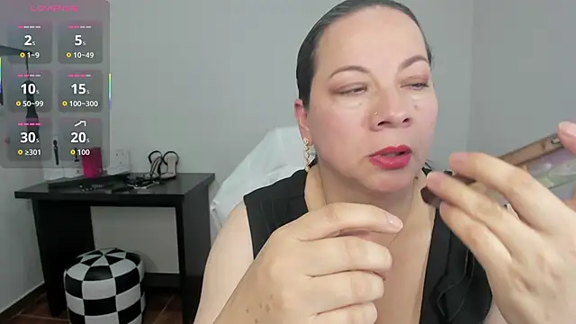 Snapshot of Sex-Psychology chatting on 12.01.25 Sex-Psychology online show from 12.01.25